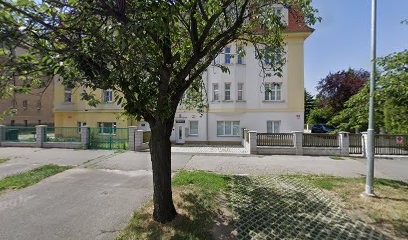 MUDr. Markéta Baxová MUDr. Markéta Baxová